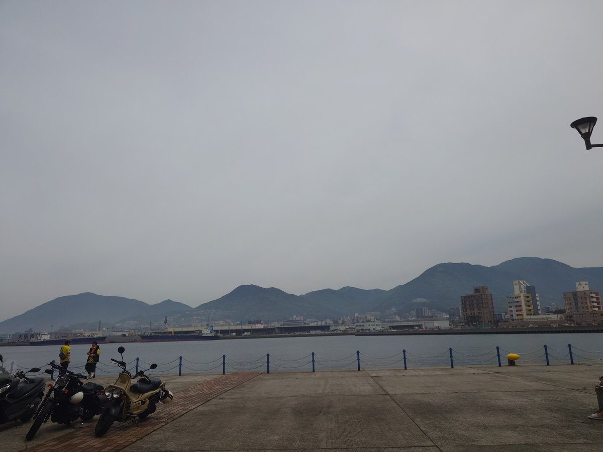 okamarider's tweet photo. 北九州の海は平和。 https://t.co/Xe8VPejzPc