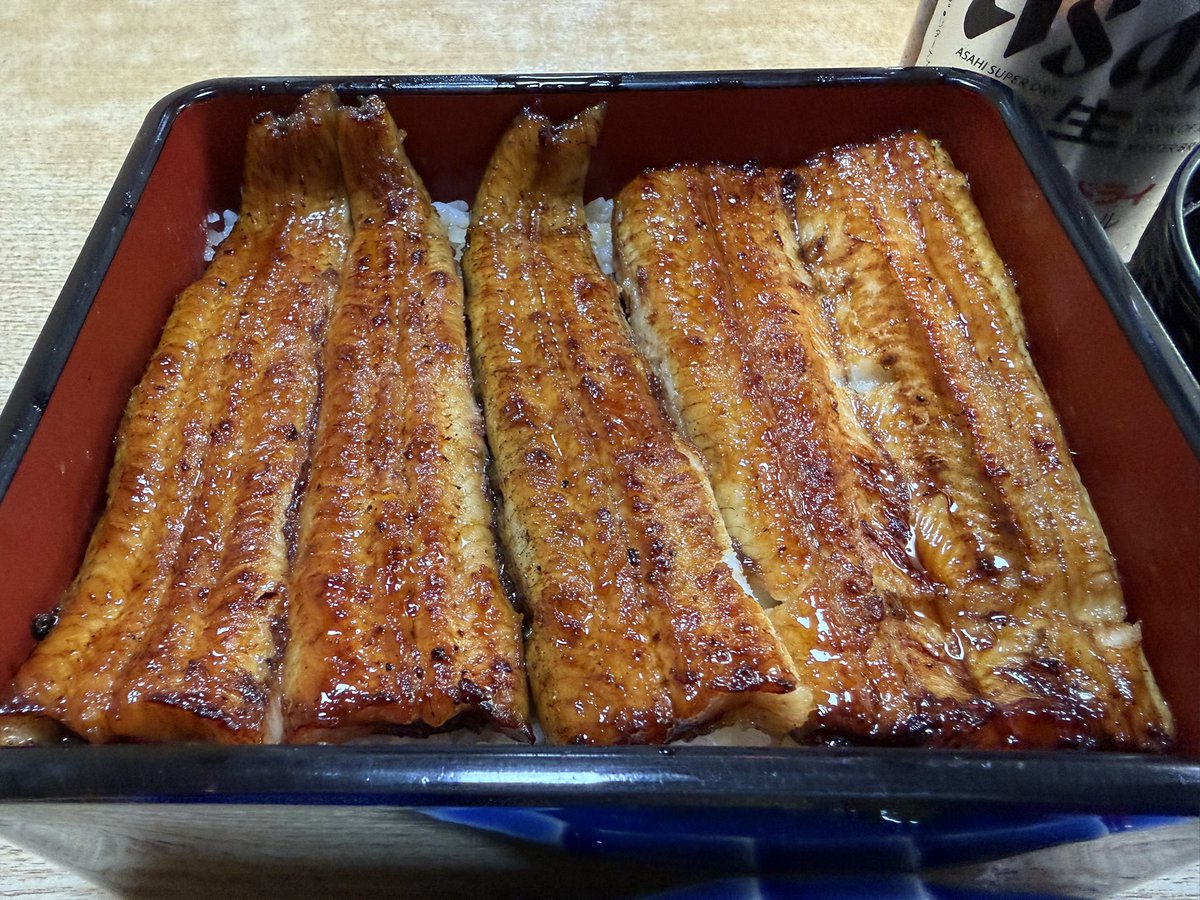 orisyasu's tweet photo. 柴又の川千家で鰻！フワッとしてホロホロでした。タレはさっぱり目！満足のランチ！ごちそうさまでした！
 #川千家 
 #柴又 
 #鰻 
 #うな重 https://t.co/2zgJzXSgMx