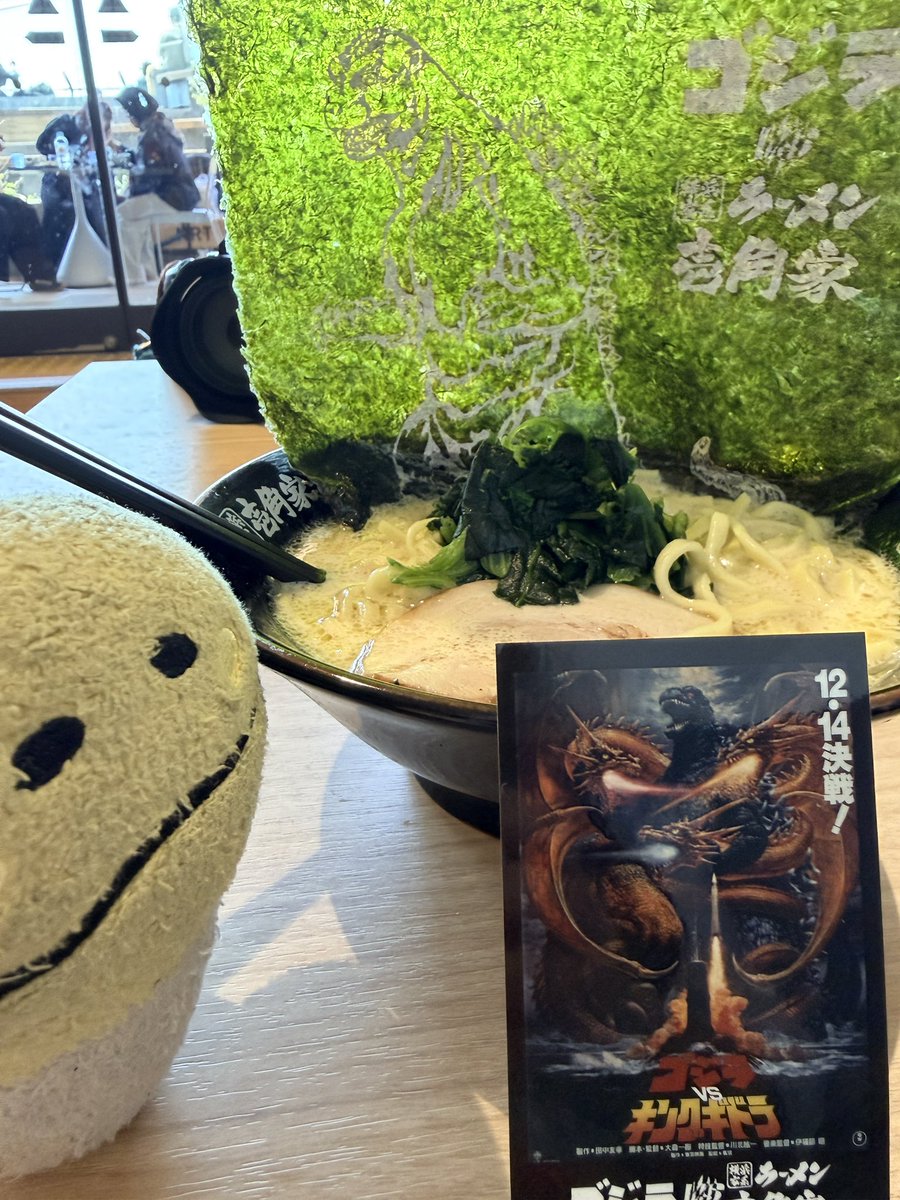 優衣@イルカ書房 tweet media