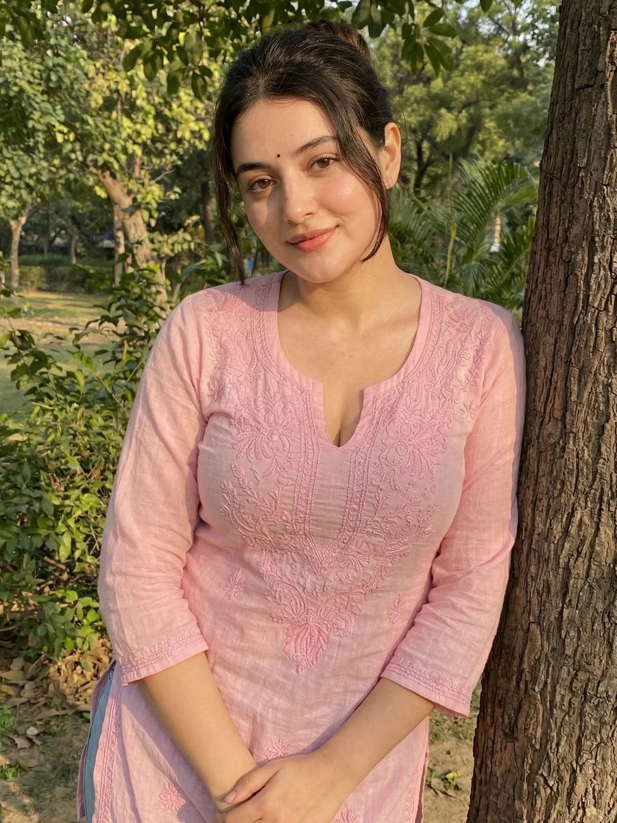 With Asr tweet media