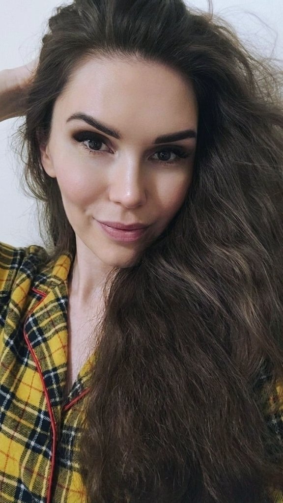 Olga1809 tweet media