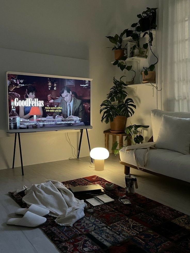 nisshopaholic's tweet photo. TERIMA KASIH WARGA X KALAU TAK MEMANG TAK TAHU BENDA NI WUJUD! 

bagi aku, stand TV rack ni memang sesuai untuk pasangan baru berkahwin. SIMPLE, BUDGET FRIENDLY, SENANG BERGERAK. Ni antara investment paling puas hati setakat ni 💯￼ https://t.co/20YlSQ9vjD