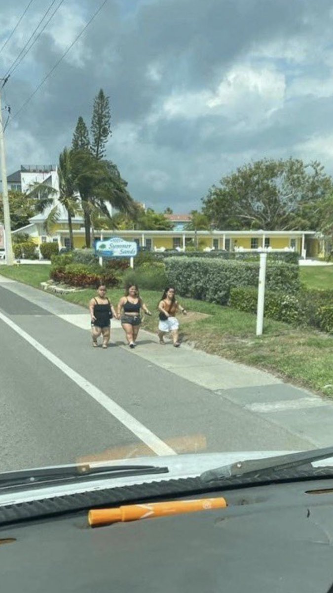 teemah__tweetT tweet media