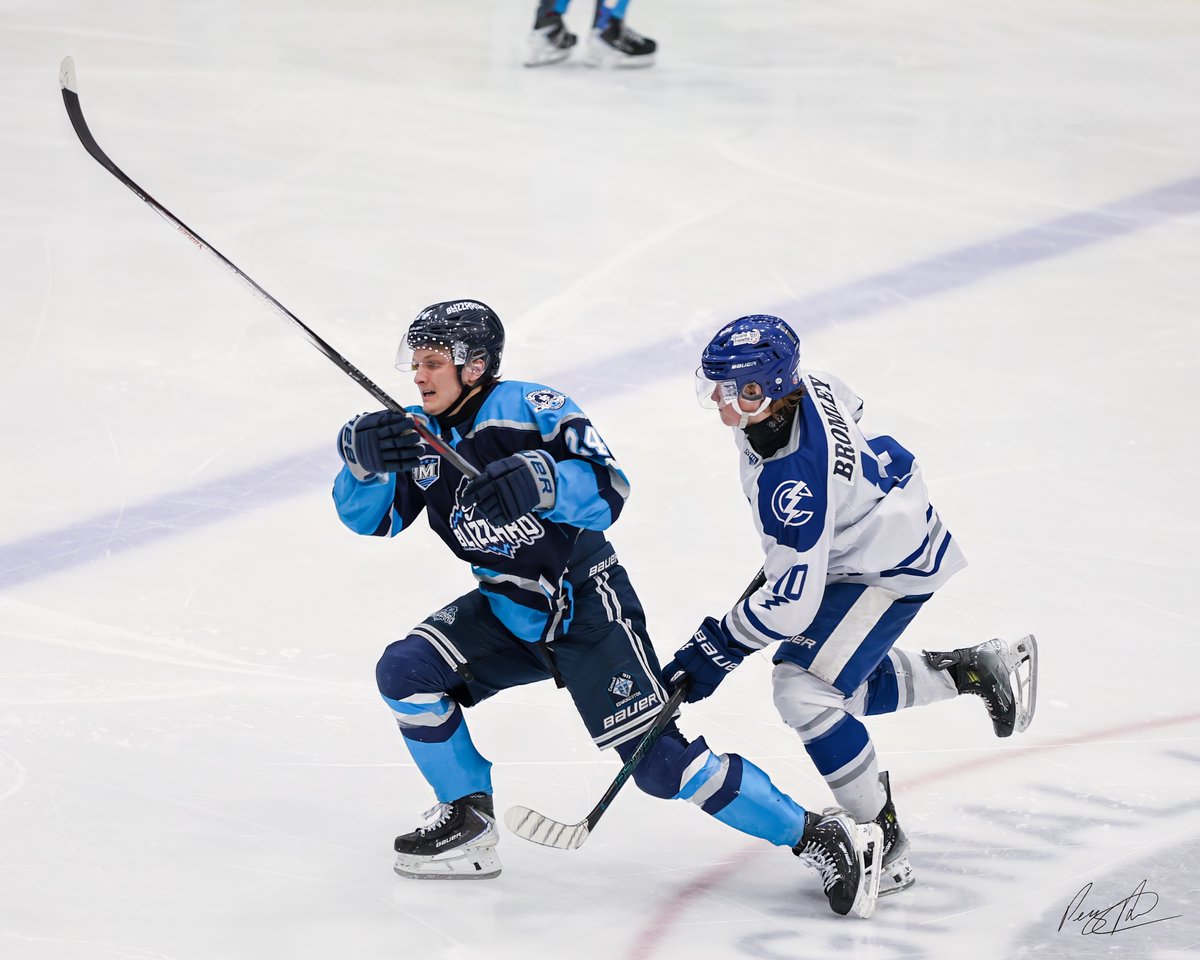 BlizzardEdston's tweet photo. Le Blizzard passe en finale de la LHM

Blizzard advances to the MHL finals

https://t.co/pXn6CFNFWv https://t.co/PT1x5lRIXg