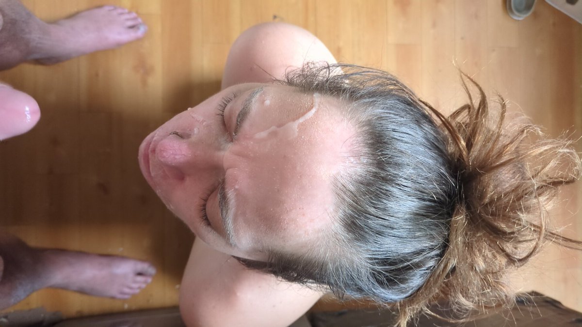 DHerr83's tweet photo. Cumshot

#nsfw #wife #slut #sub #tits #bigtits #slave #submissions #naked #xhamster #fucktoy #bbw #blowjob #cum https://t.co/519S4RRk2w