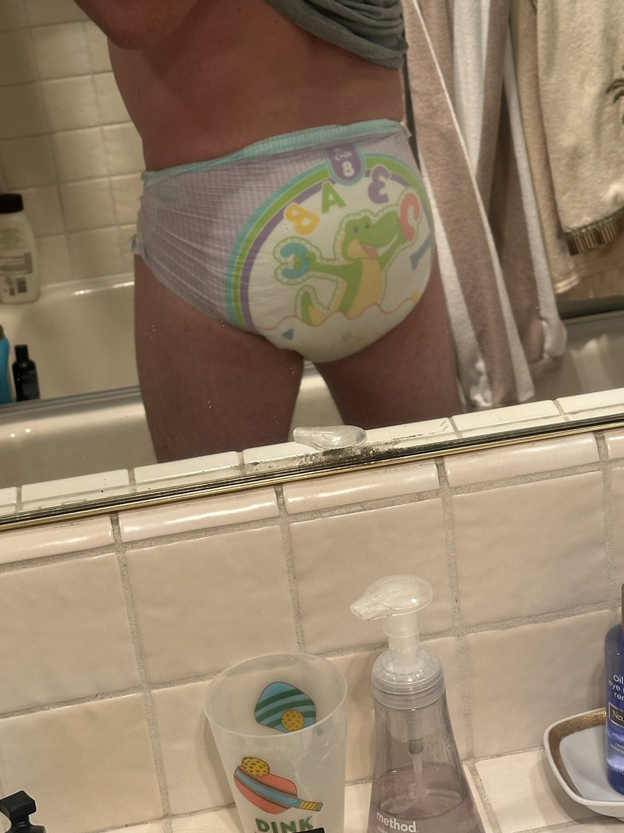 DiaperBoy tweet media