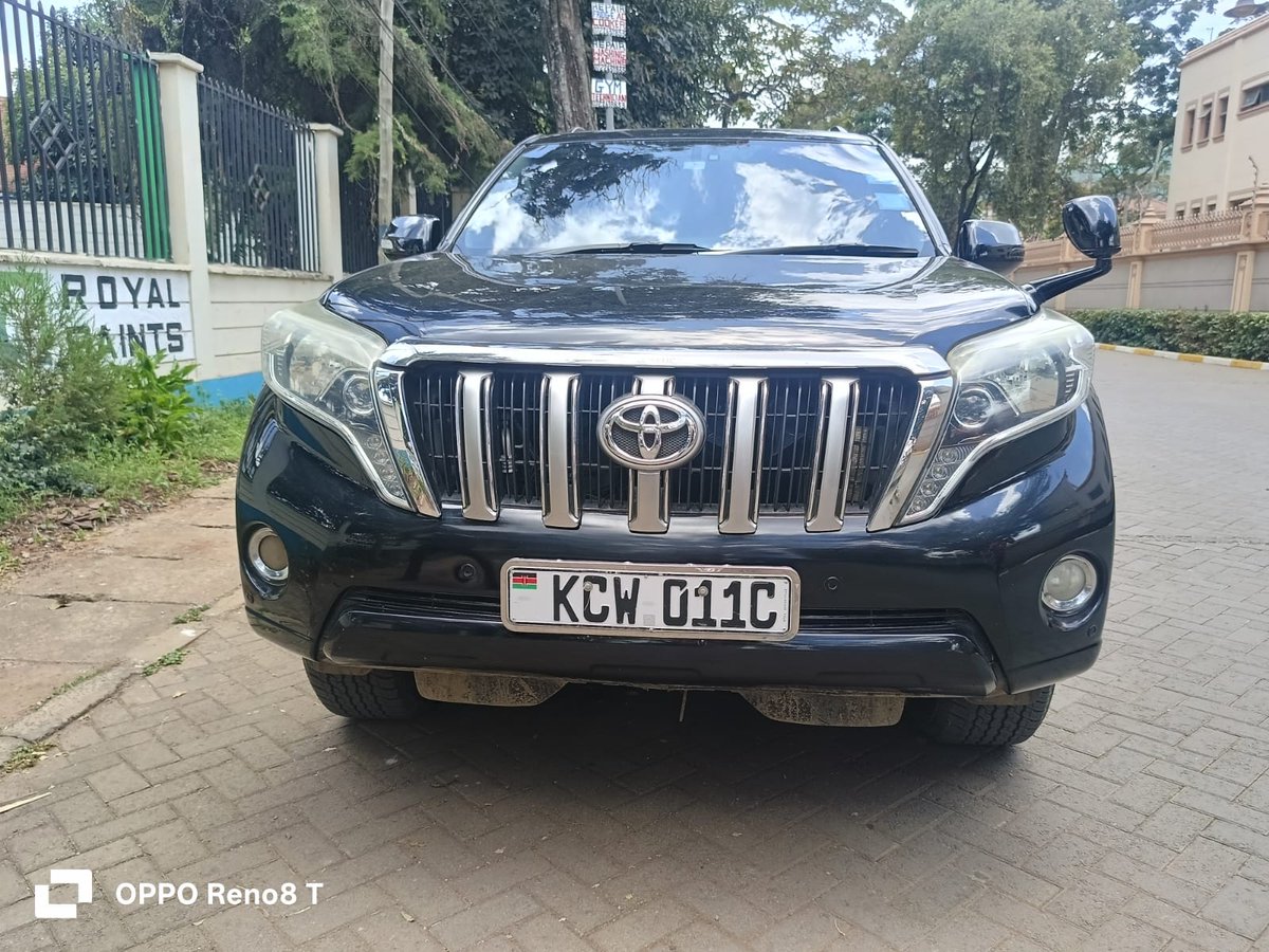 JaMtoka's tweet image. • 2015 Toyota Land Cruiser Prado — GDJ150 🇯🇵
• KSh4.5 Million 
• Fuel Tank: 87L
• Mileage: 111,242km
• Location: Nairobi 🇰🇪
• +254733665551 — WhatsApp 
• michael@beyondtarmac.co.ke

• 2800cc 4-Cyl Turbodiesel (1GD-FTV)
• 177bhp @ 3400 rpm
• 450Nm @ 1600-2400 rpm
•