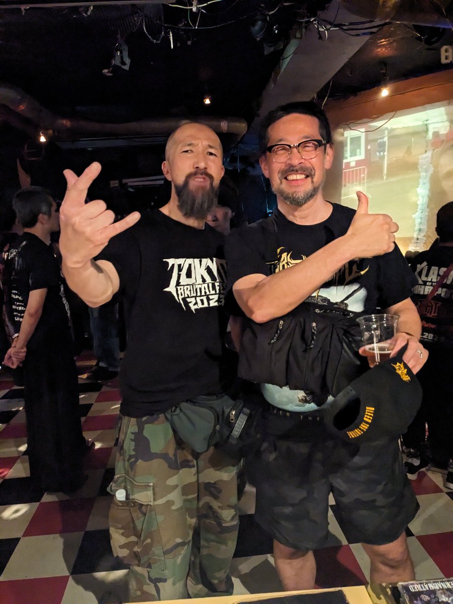 Blind hate tweet media