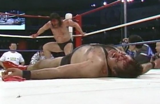 田中ケロ@リングアナ tweet media