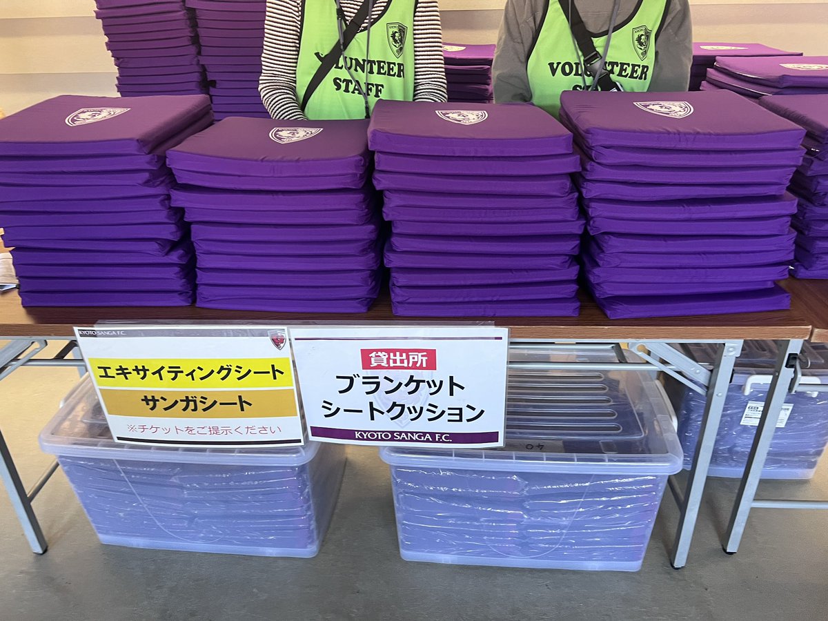 pepsi2000 tweet media