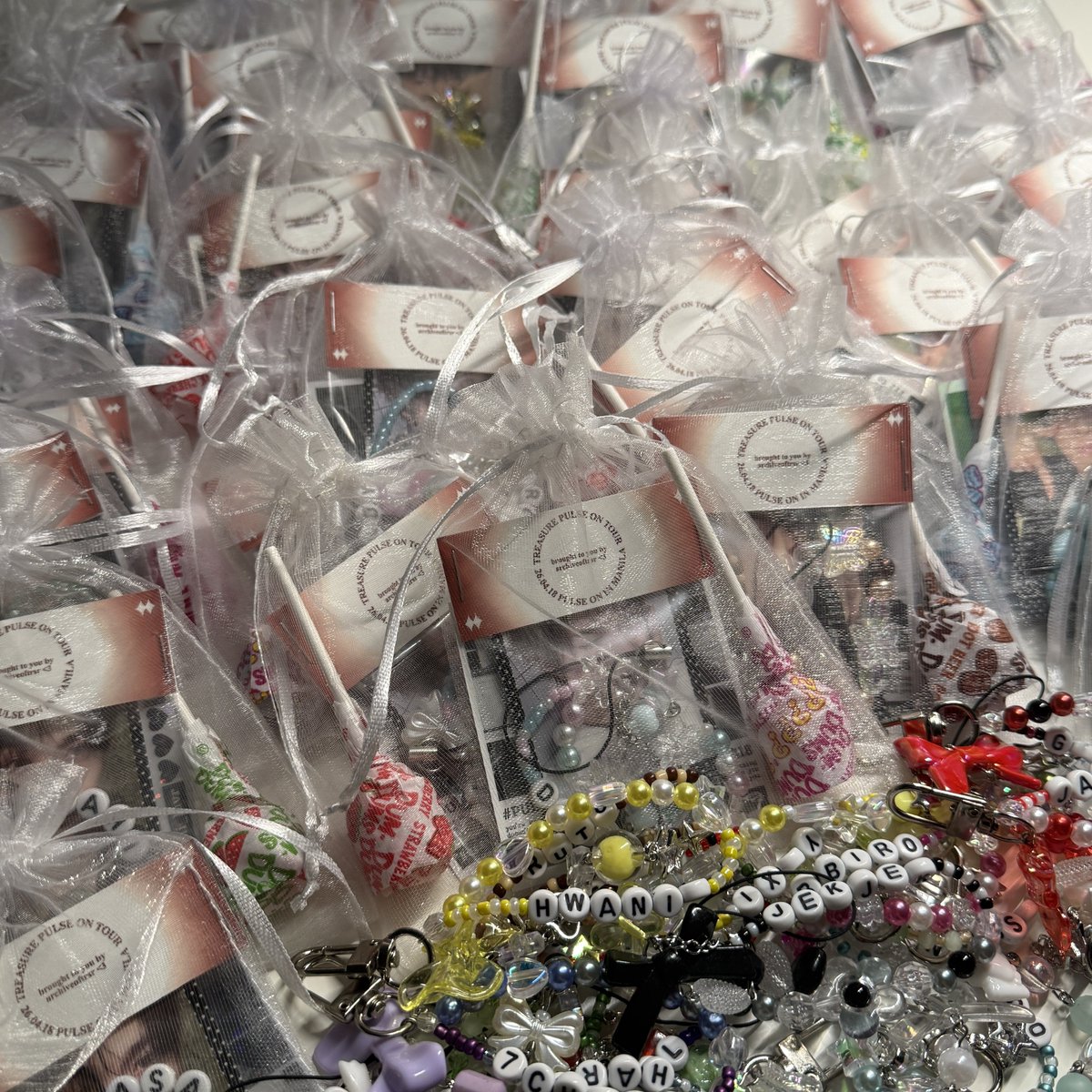 보석 (ia) tweet media