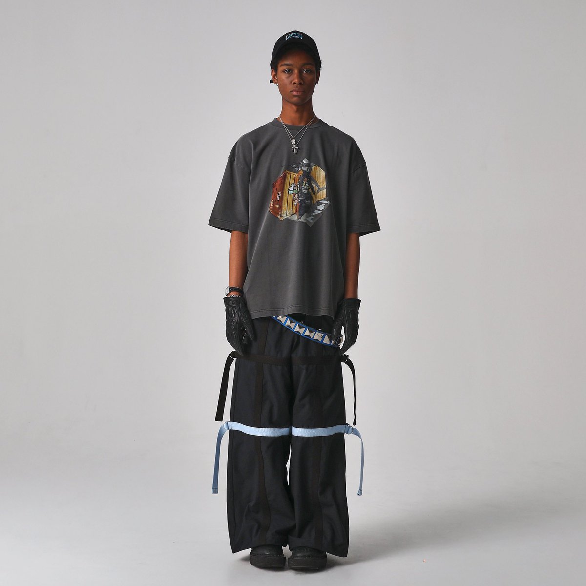 code_47l tweet picture