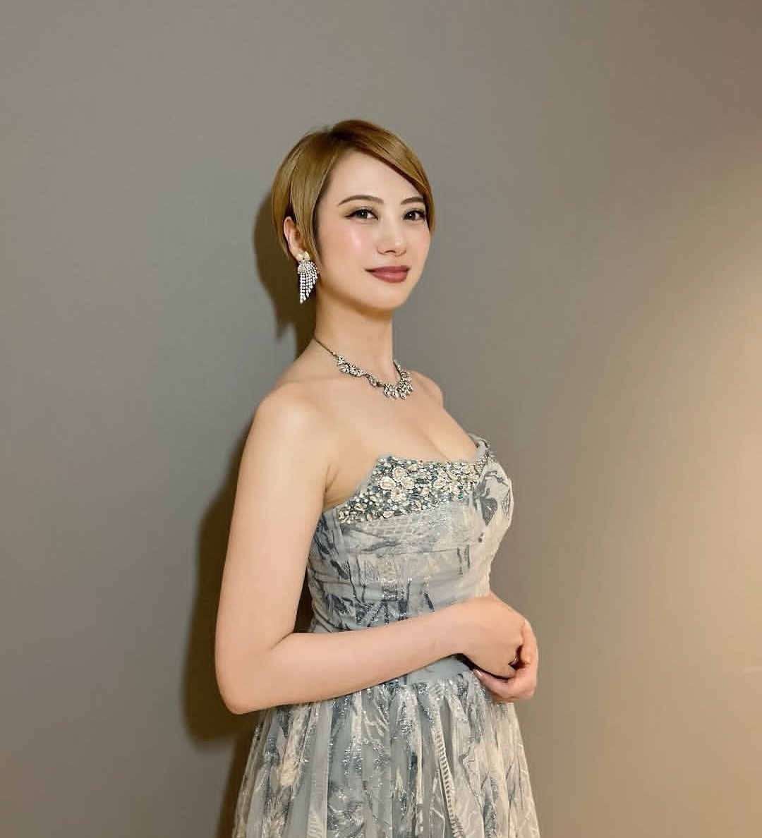 ネタウヨ tweet media