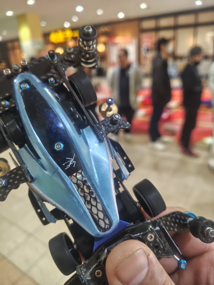 かがりん tweet media