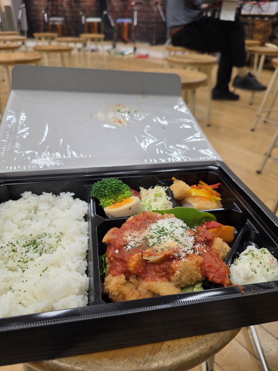 甘露(演劇集団es/365BELLY/365Darbuka) tweet media