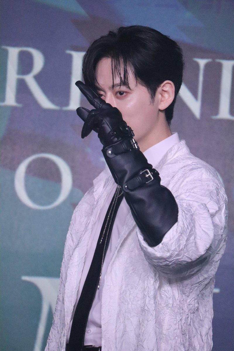 _djsy_'s tweet image. #보이프렌드 #BOYFRIEND #FCLIVE
#동현 #DONGHYUN #ドンヒョン