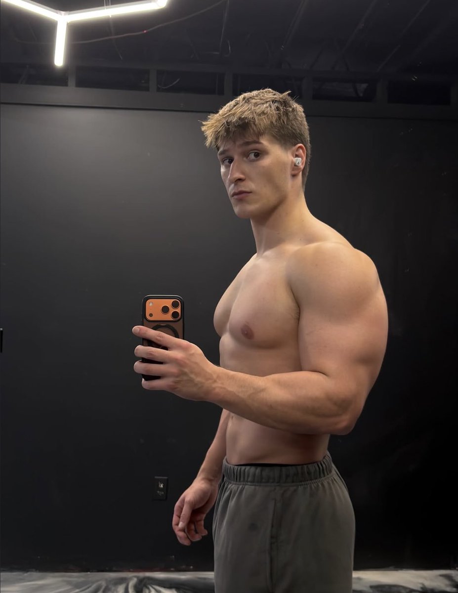 alpha austin tweet media