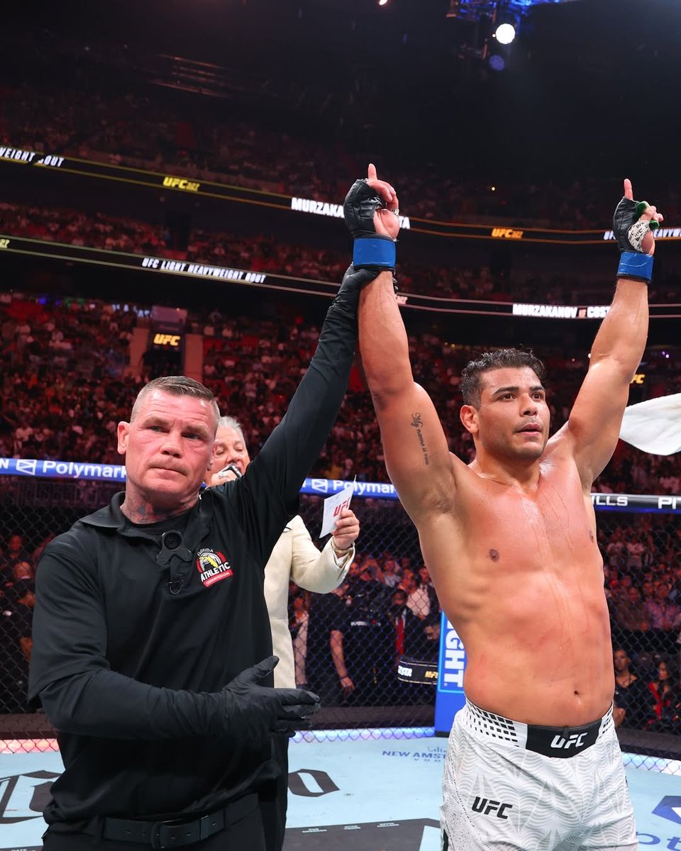 Paulo Costa tweet media