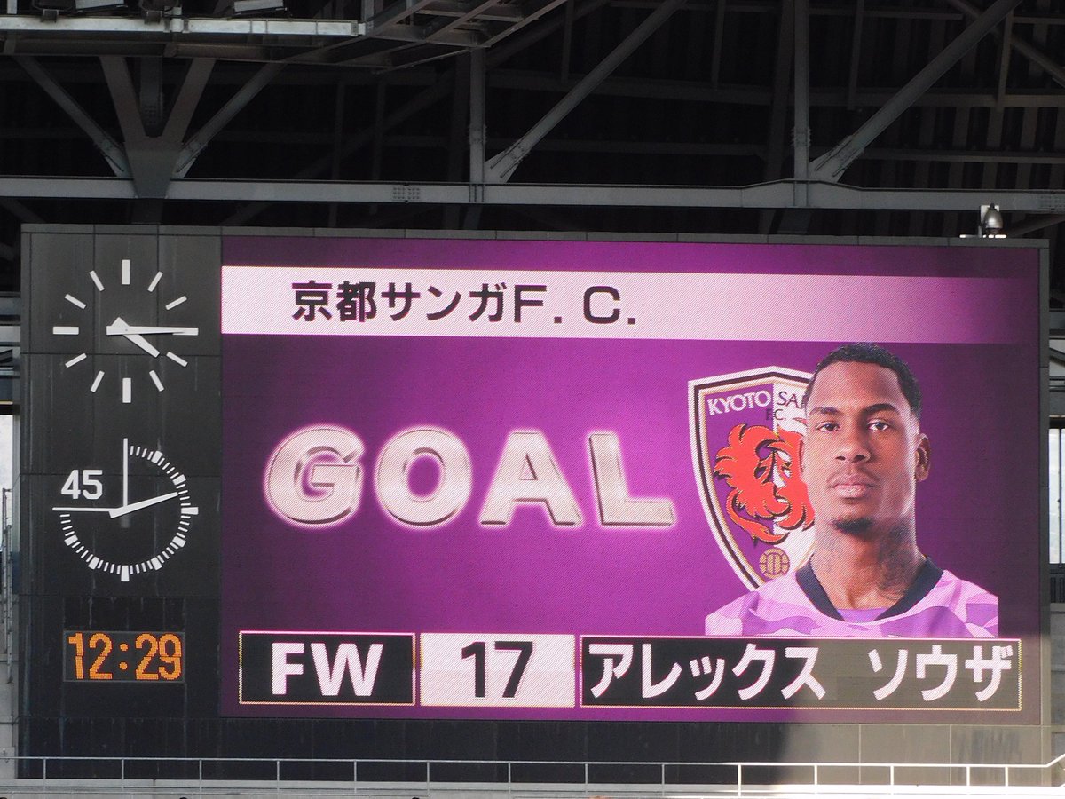 min-choi🟦🟣🐯 tweet media