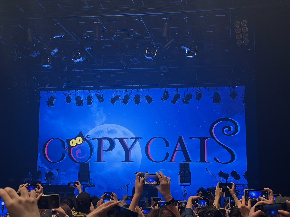 紫陽花@4/18 ヨルシカ 一人称 tweet media