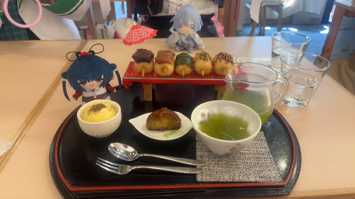 ひままる tweet media