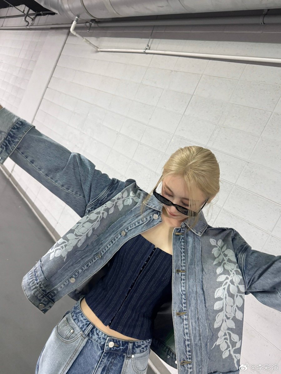 링산 (키티🍒 tweet media