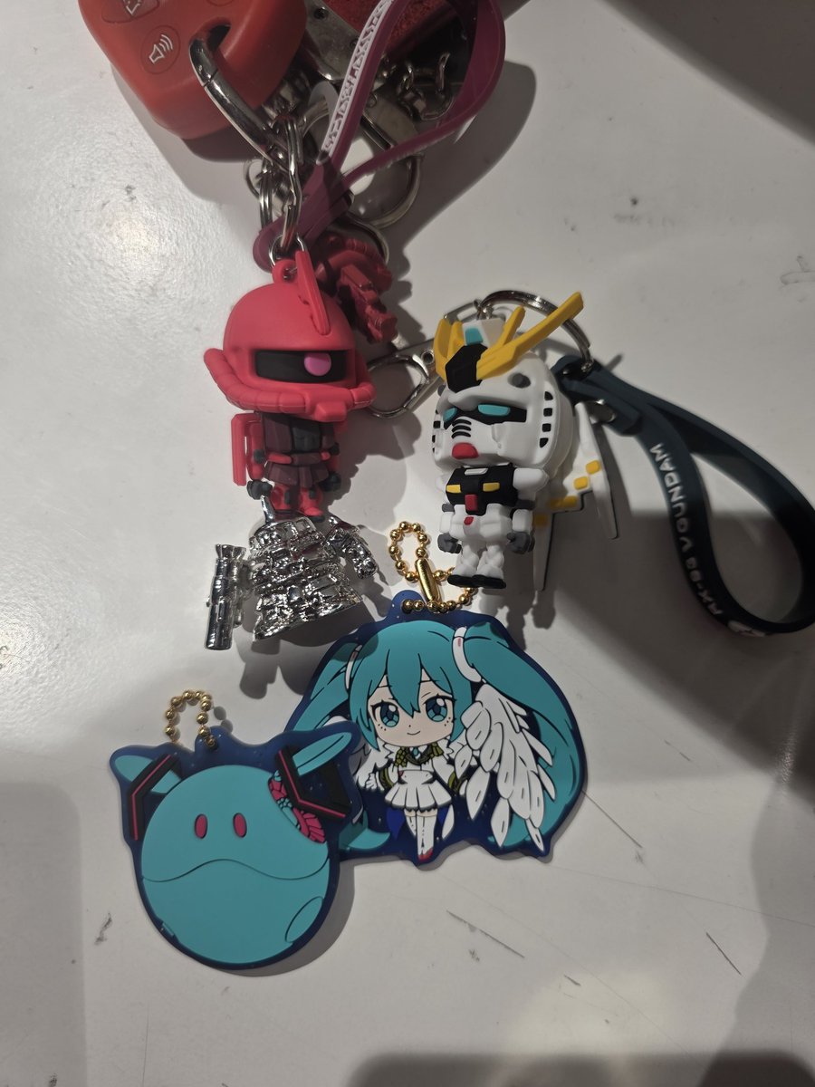 잔잔바리 tweet media