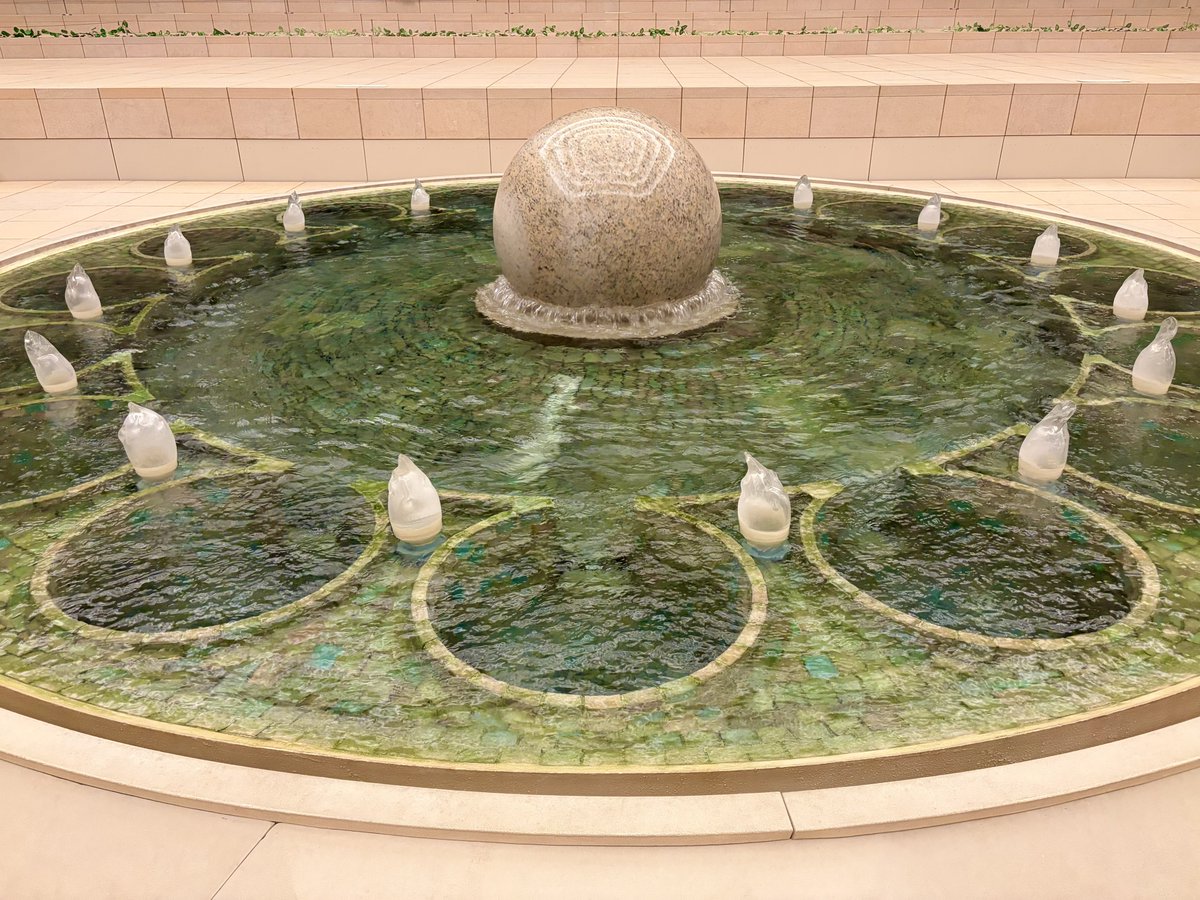 こあみん tweet media