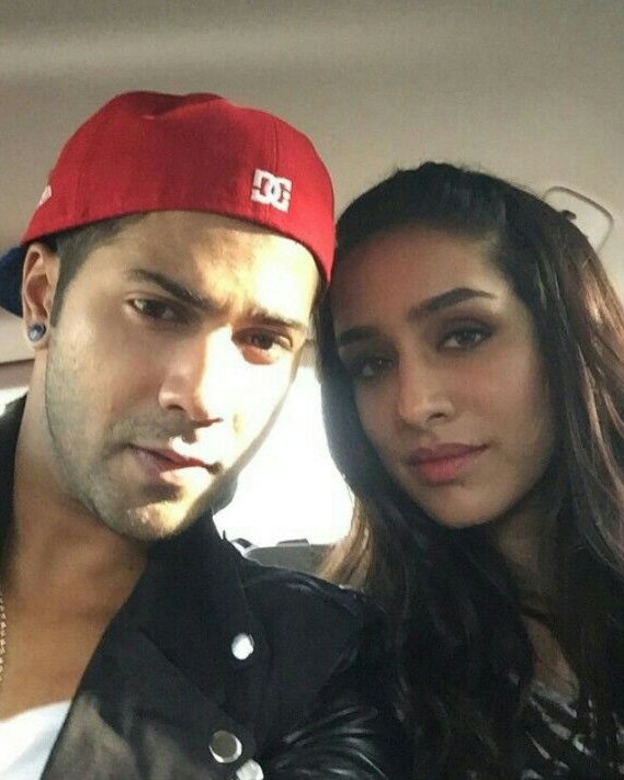 why does shraddha look extra beautiful when varun takes the selfie?