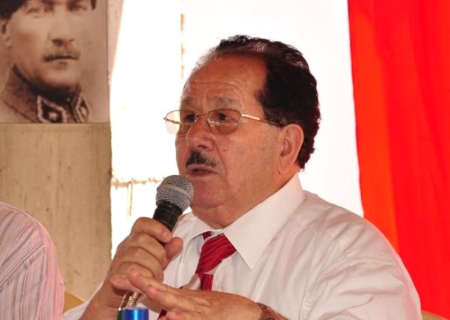 Aramızdan ayrılışının 4. senesinde tanımaktan onur duyduğum vatanına, bayrağına, Atatürk ilke ve devrimlerine bağlı, yurtsever, aydın, ilahiyatçı Prof. Dr. Zekeriya Beyaz'ı rahmet, saygı ve minnetle anıyoruz. Ruhu şad olsun