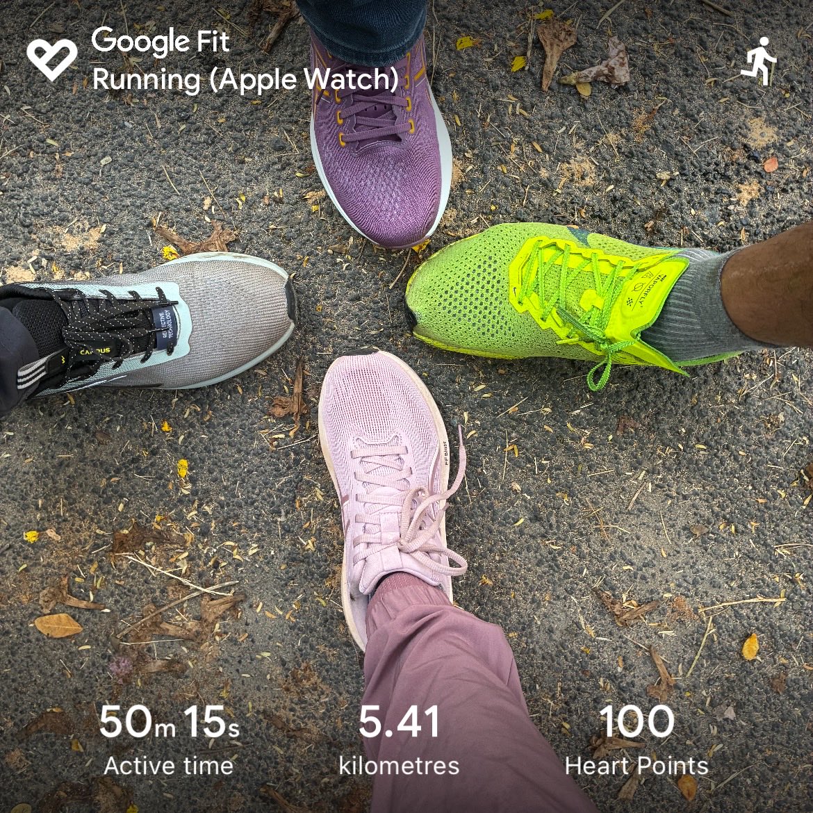 AnithaChelliah's tweet photo. Only motivation to run is for the food! டீ தூளும் , fridge magnetக்கிற்கும் பேரன்புகள் @Gayathri_Nathan @nithyasuja get it from me when we meet for the next time 

@Rhythm_Reverie_ @rajtwts !
A day well started ! #sundayrun ❤️❤️ https://t.co/VeWVXW3ipt