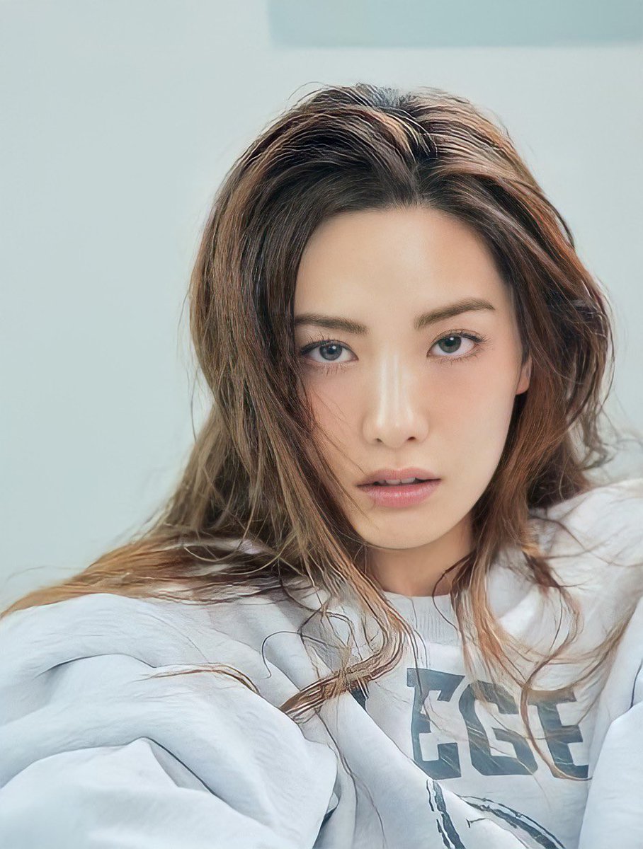 NANA🦆💨 tweet media