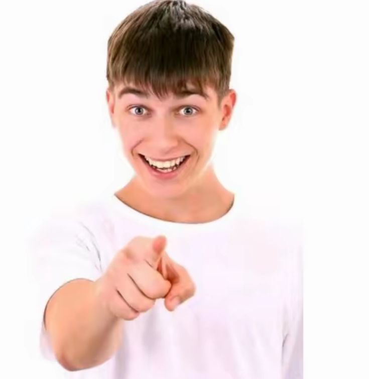 i just heard hj’s voice in pinkpantheress’s coachella live. basically only one line of rush played