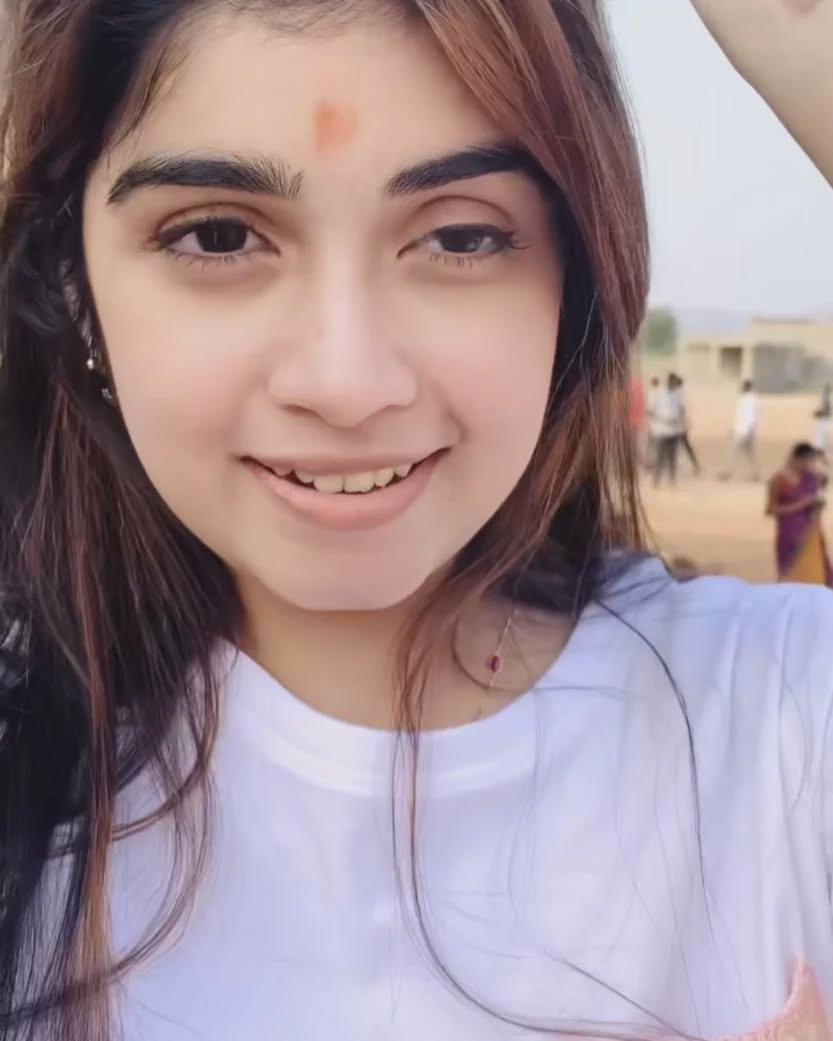 Manasa🦚 tweet media