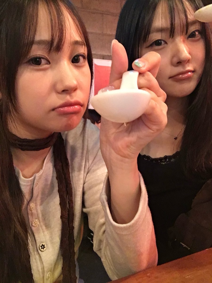 🍒💭 tweet media