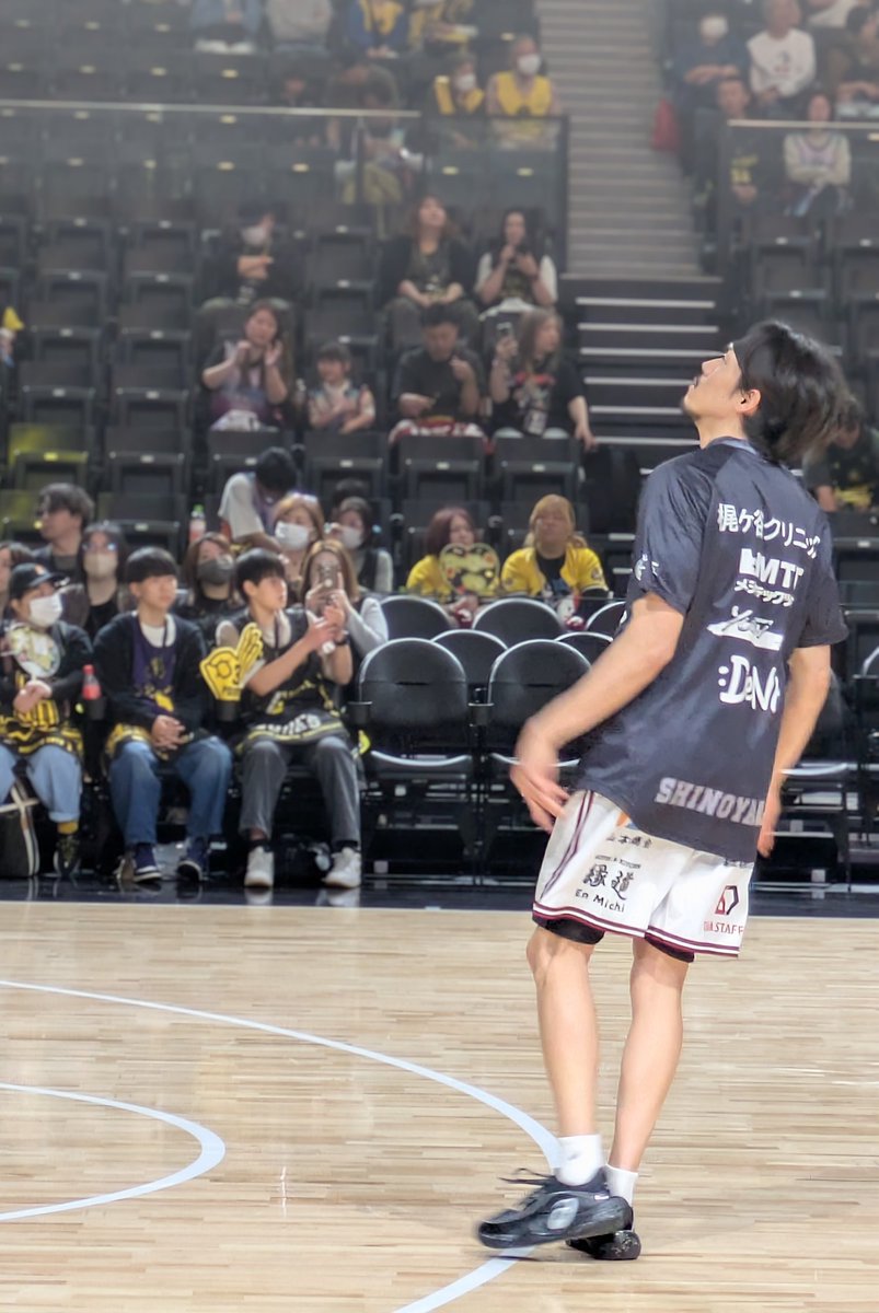 LAyacoun's tweet photo. 一勝をもぎ取ろう！
#BE_BRAVE https://t.co/7Pl1tATw4j