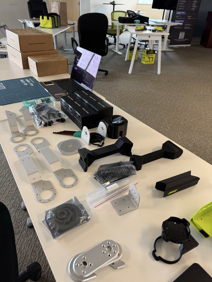 DhruvDiddi's tweet image. Today I assembled the first batch of reBot DevArm in the U.S! 

First one on the planet! 🇺🇸⚙️

But this isn’t about a robot arm.

This is about what happens when open source hits robotics.

For years:
•Hardware was locked
•Robotics was expensive
•Embodied AI was out of reach
