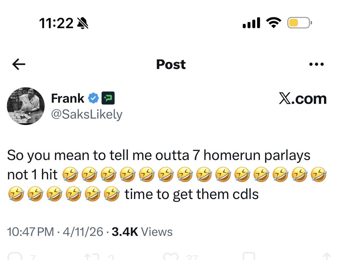 Tracker 📈 tweet media