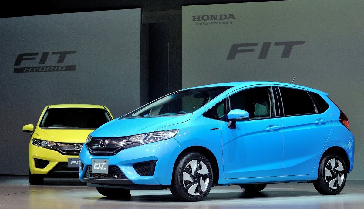 日本車だってOTAない時代に1年で4回くらいソフト更新して、常に最新制御で鮮度を維持してた車種があったな