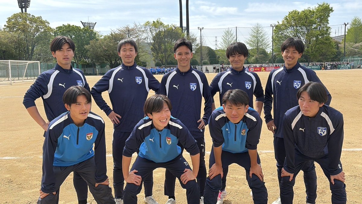 Pride_of_Hayato's tweet photo. 試合結果🏟️
関東記念大会神奈川県2次予選3回戦⚽️
横浜隼人 vs 横浜翠嵐高校
4-0(前半:3-0/後半:1-0)

得点者🥅
阿部×2（SIF）
飯野（SIF）
中間（SIF）

応援ありがとうございました！
横浜翠嵐高校の皆様ありがとうございました！

#横浜隼人サッカー
#Mission
#ずば抜けた探究心と行動力の育成 https://t.co/aU3Bfkb84Q