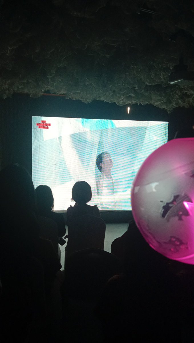SugaMM93's tweet photo. I went to @btsvmyanbase's Goyang live viewing evening yesterday. 

It was my first ever BTS event. 

It was rly fun. I try hard not to cry 
during Come Over performance. 
It's really great to see happy Yoongi after years. 

+ https://t.co/JWD49EhUWZ
