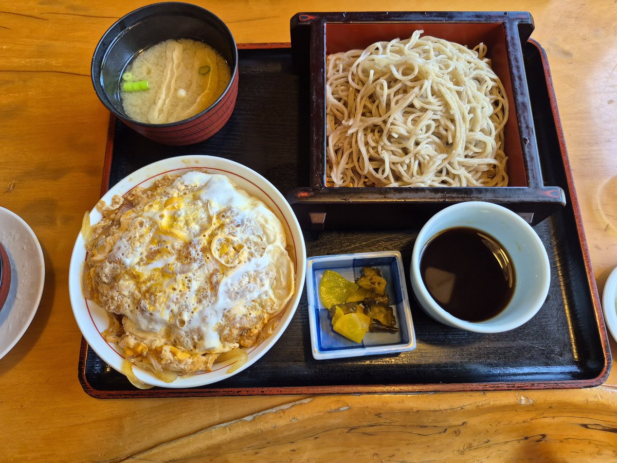 じお@あっきー▶Nextはつじゅー tweet media