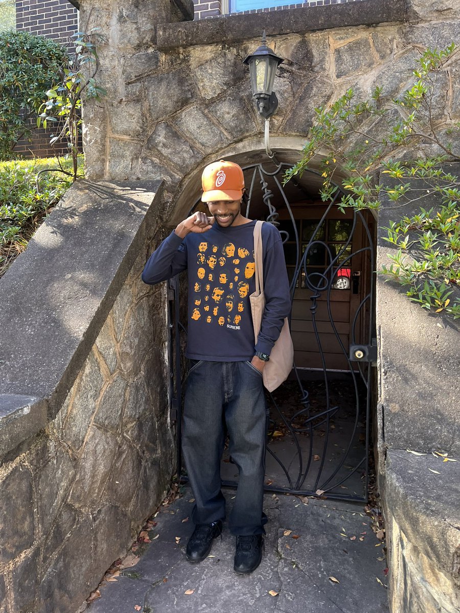 Huge Hefner 🇯🇲 tweet media