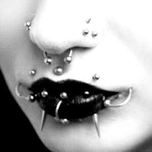 bab0oshka tweet media