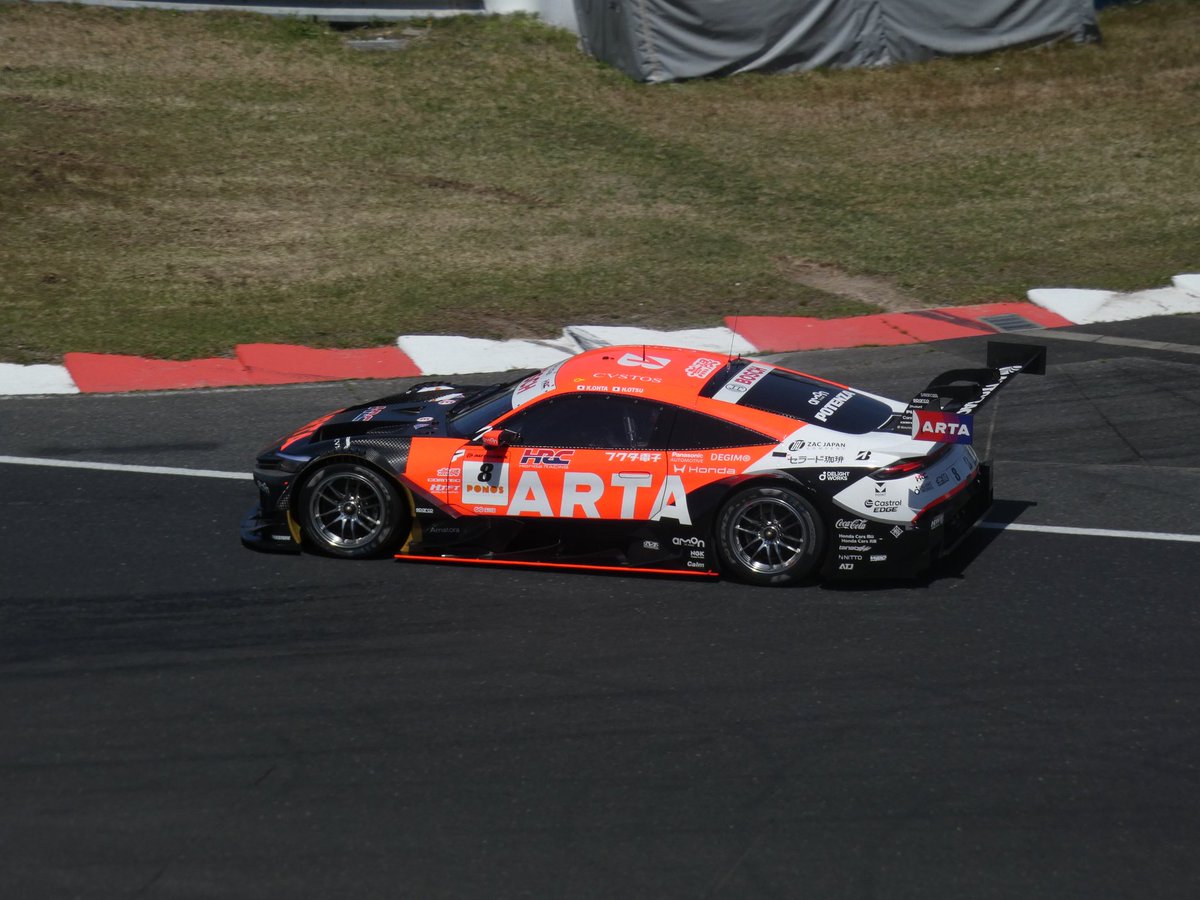 JaJaFC's tweet photo. GT開幕戦岡山
#SUPERGT https://t.co/2nQJGOqFDz