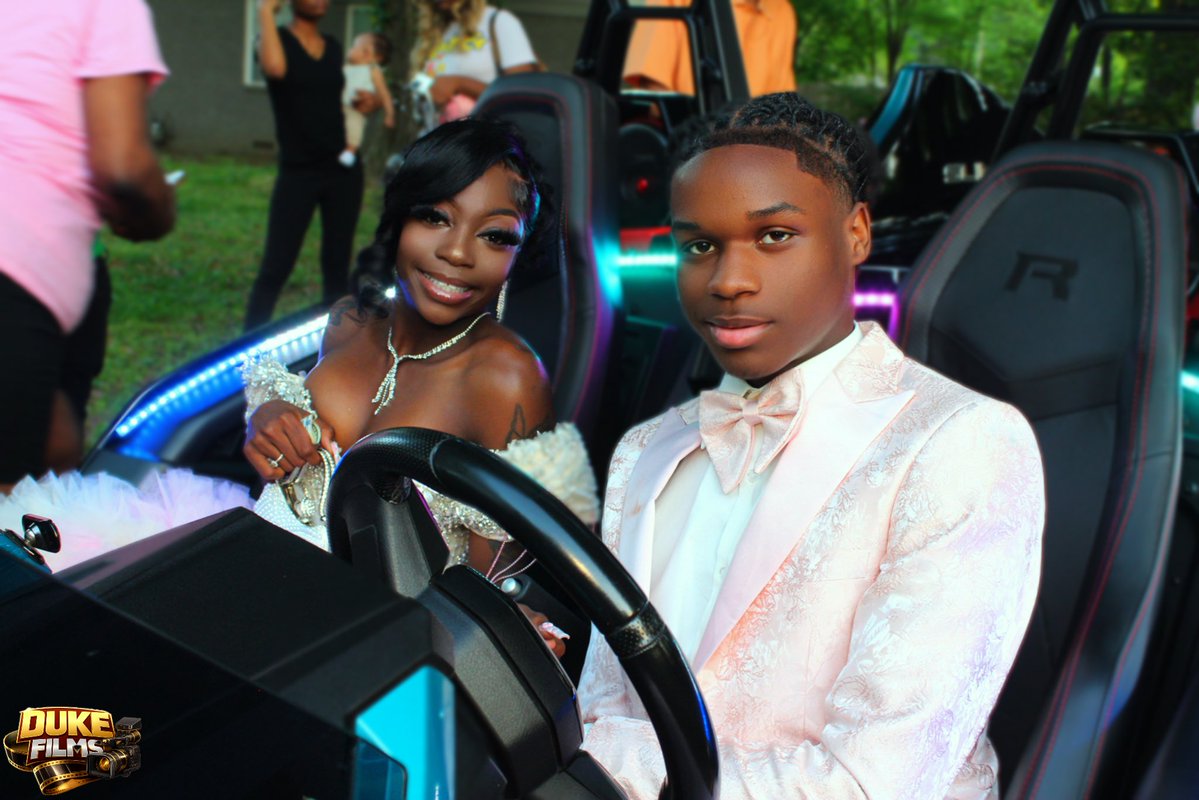 MRLIVESHITONLY📸🔥 tweet media