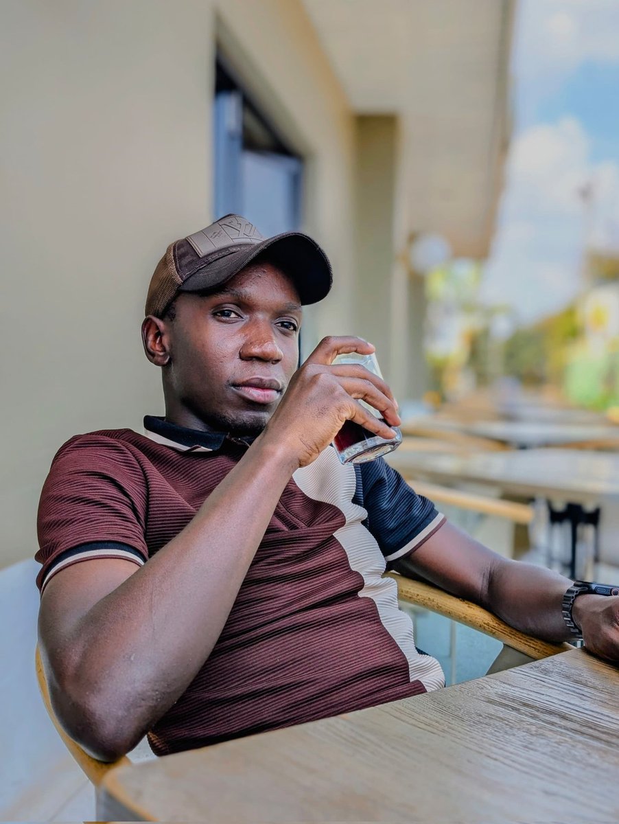 Good morning to you all
Don't let fellow men be the reason you don't go to church.
#Tugende_ku_church