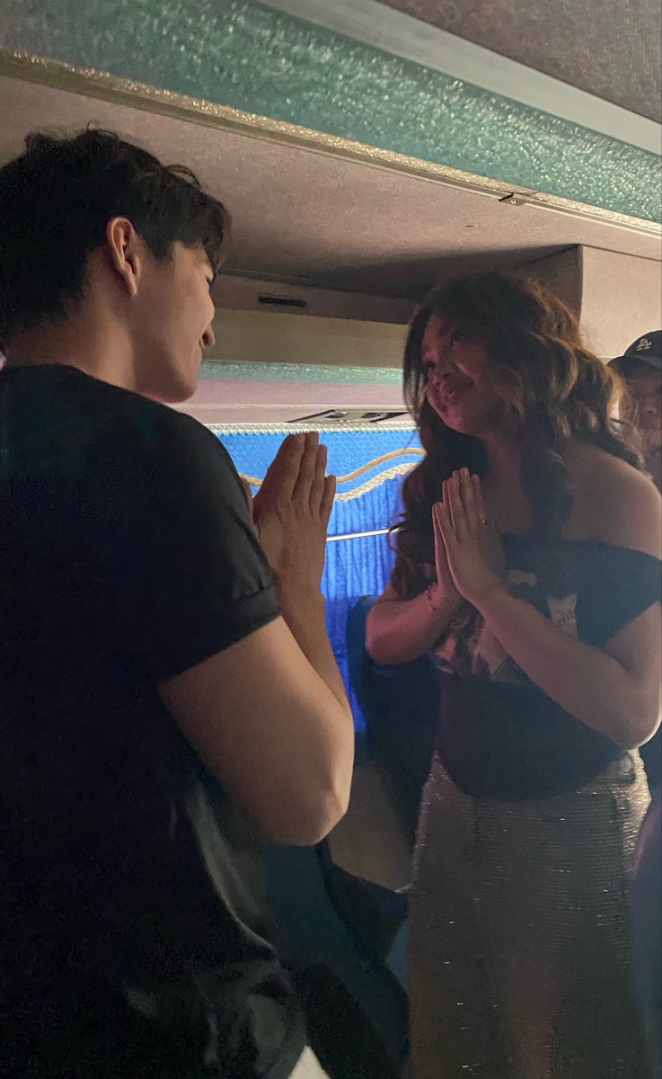 🌾 | 📦 tweet media