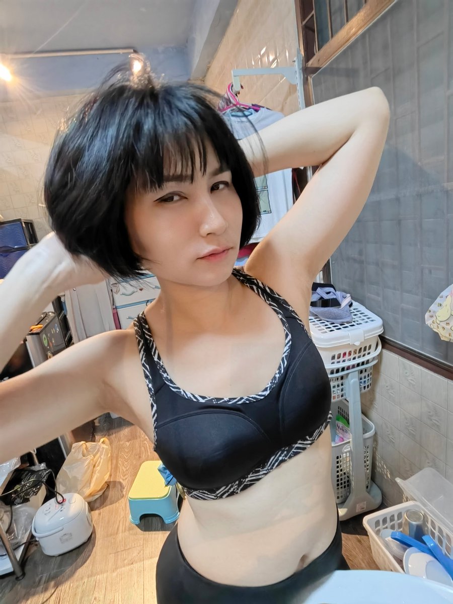 Fo dentyne tweet media