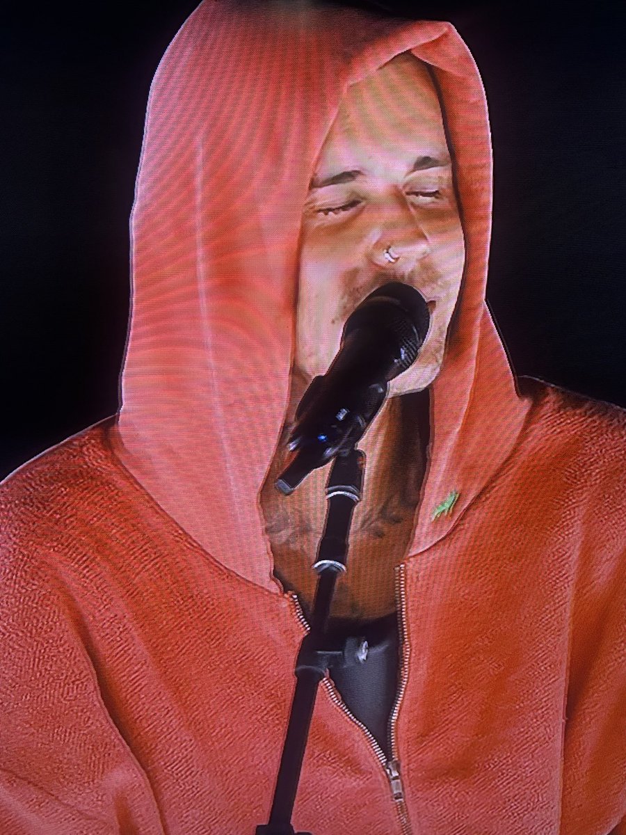 nastyzzle's tweet photo. lo esta disfrutando mucho te amo para toda la vida justin bieber me encanta verte feliz https://t.co/q8vjXDO3nl